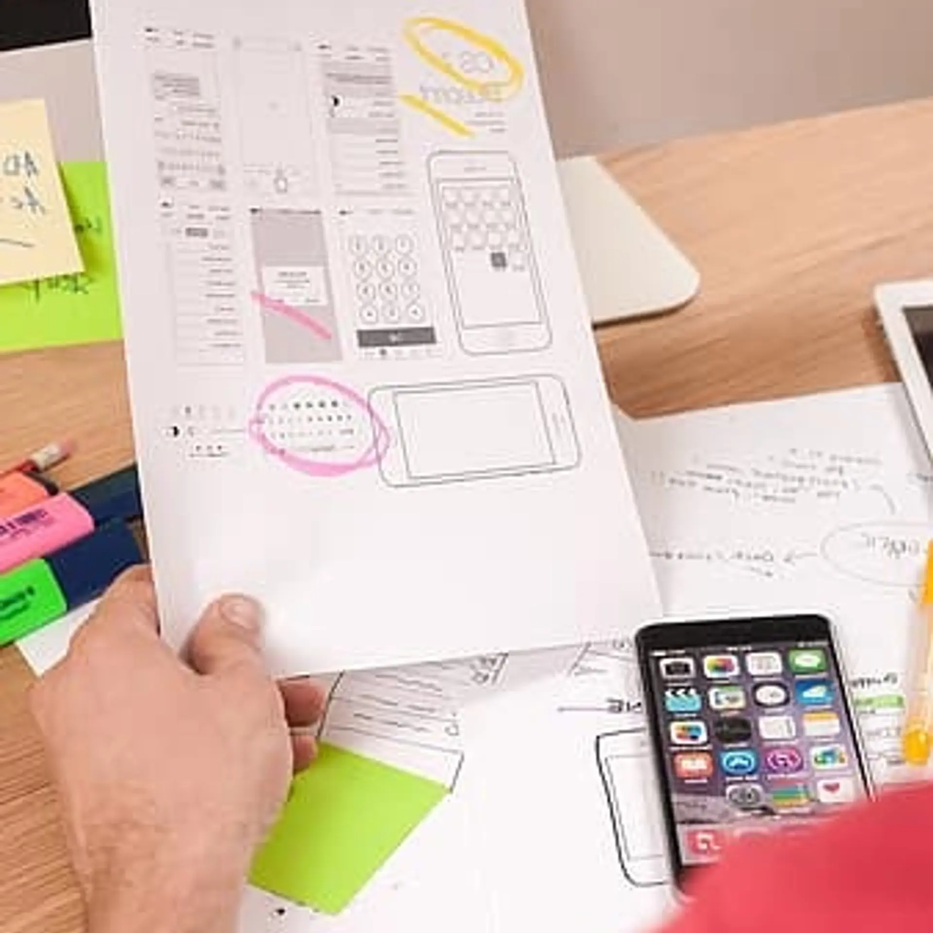 Top 7 Fundamental Concepts of UI/UX For Designers To Provide User-friendly Experience