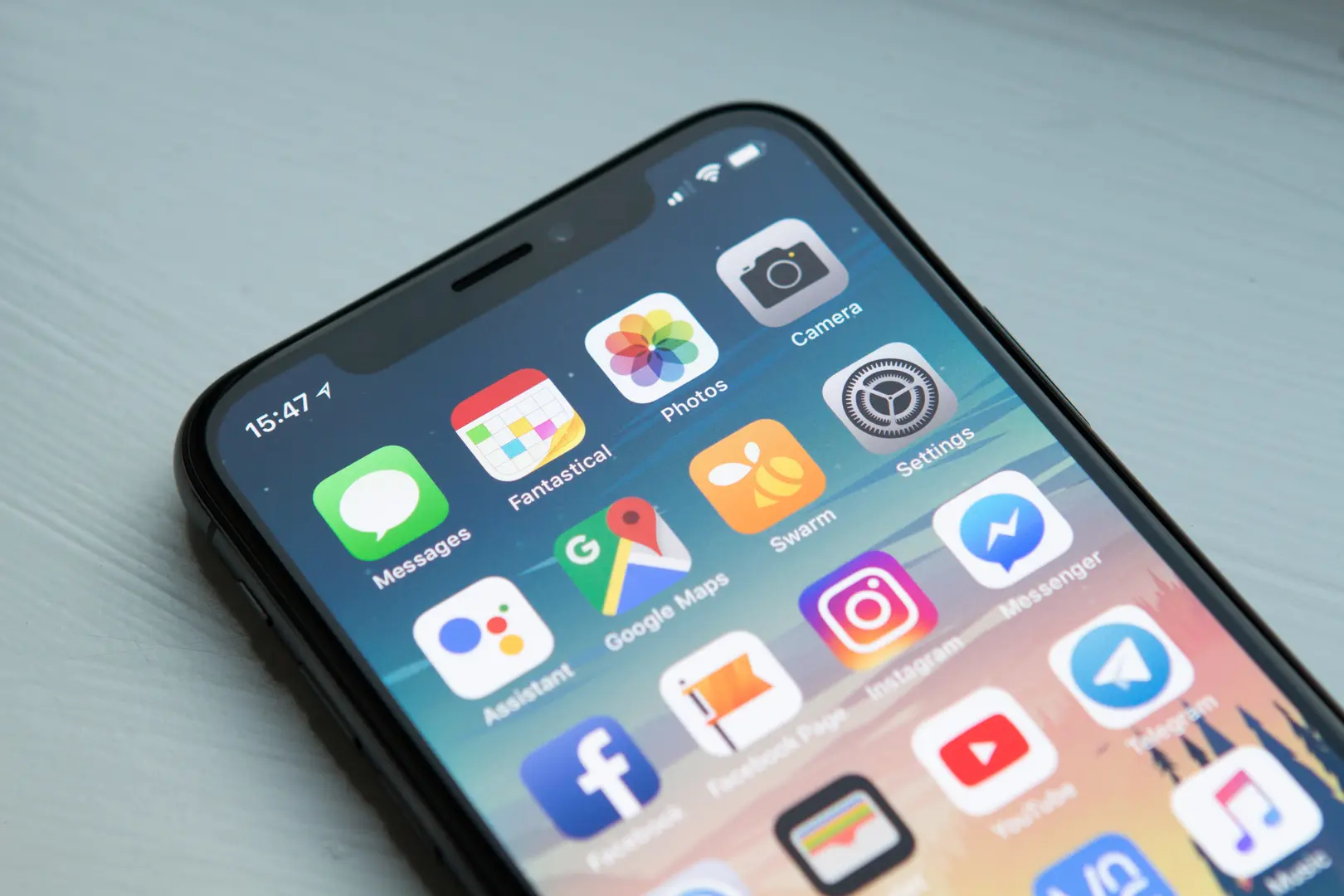 User-friendly Apps to Create Stunning Images for your Blog Posts