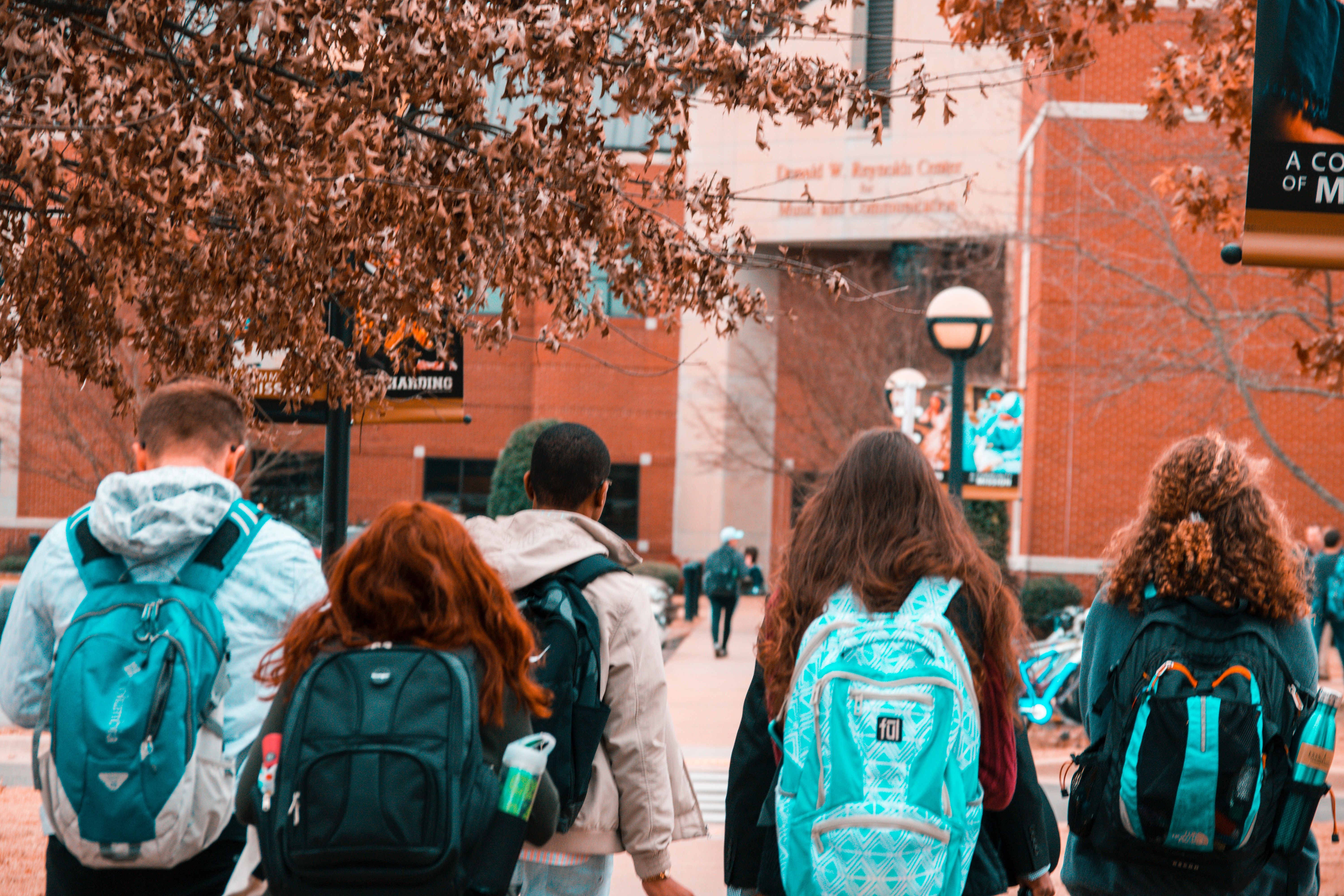 Top 5 Visitor Management Software's for Educational Institutions