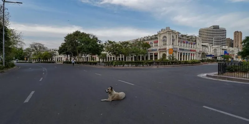 Deserted Connaught Place during lock down