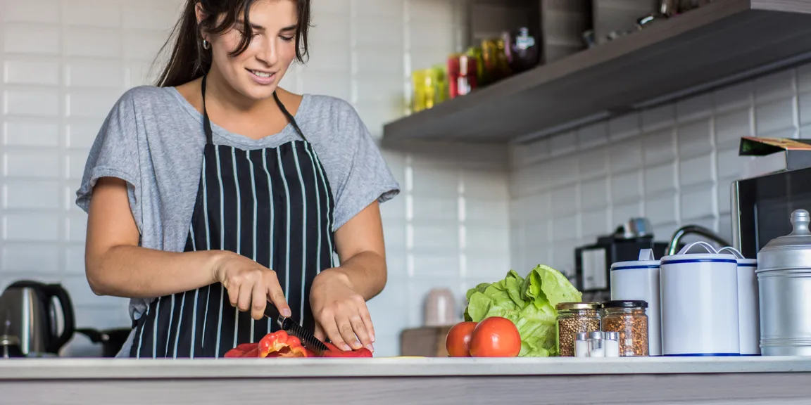 How Home Chefs Make Money Straight From Their Kitchens