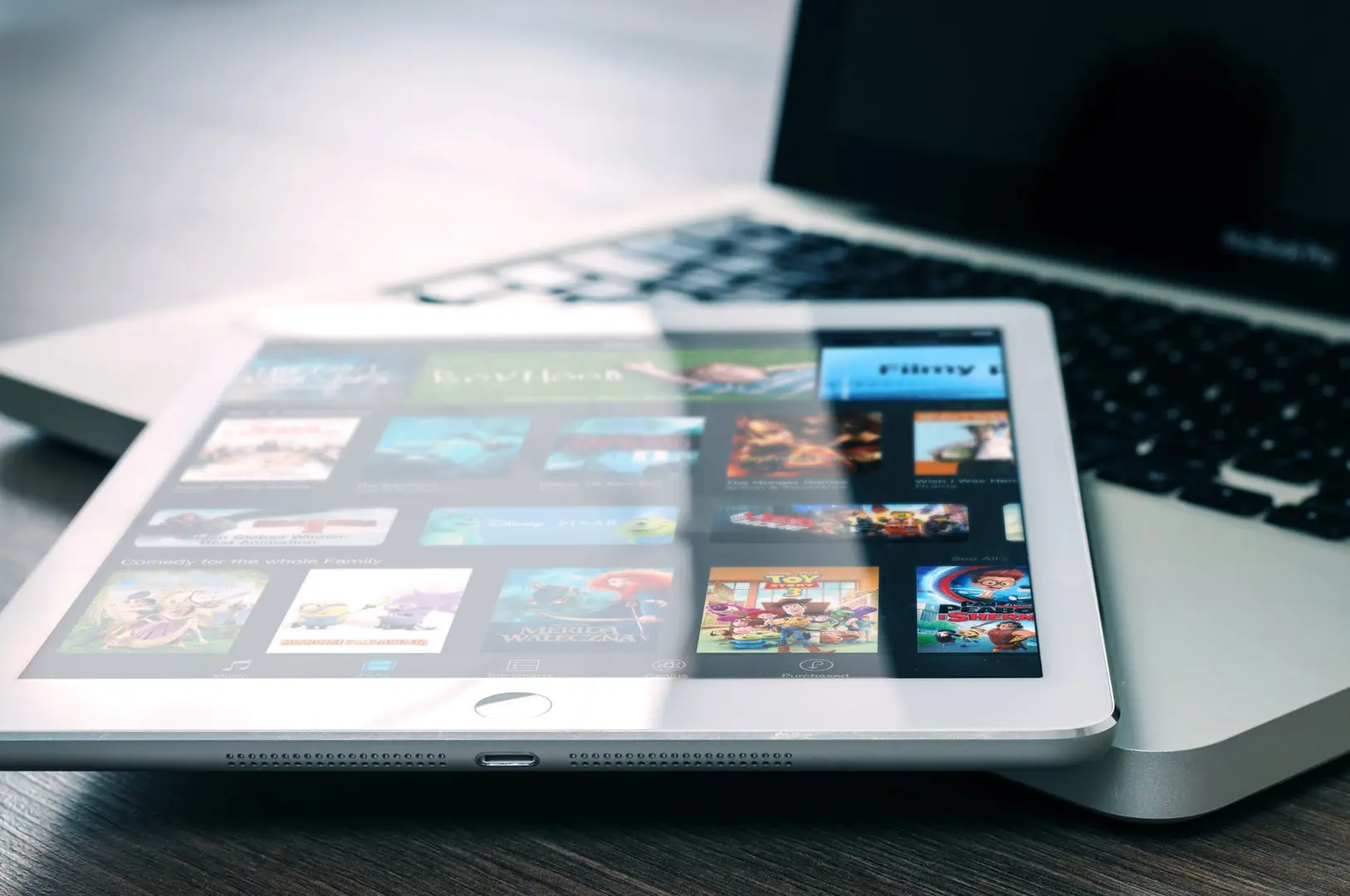 Streaming wars: Hotstar vs Netflix, Who Is The Best?