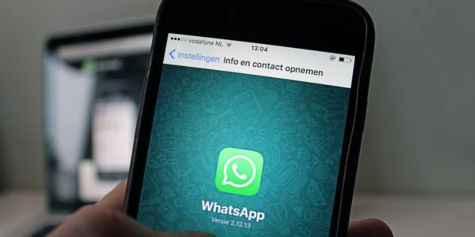 Featured image of post Whatsapp New Policy In Urdu 2021 : In short, whatsapp&#039;s new privacy policy essentially sees them sharing your data with parent company facebook, although it won&#039;t be all of your data.