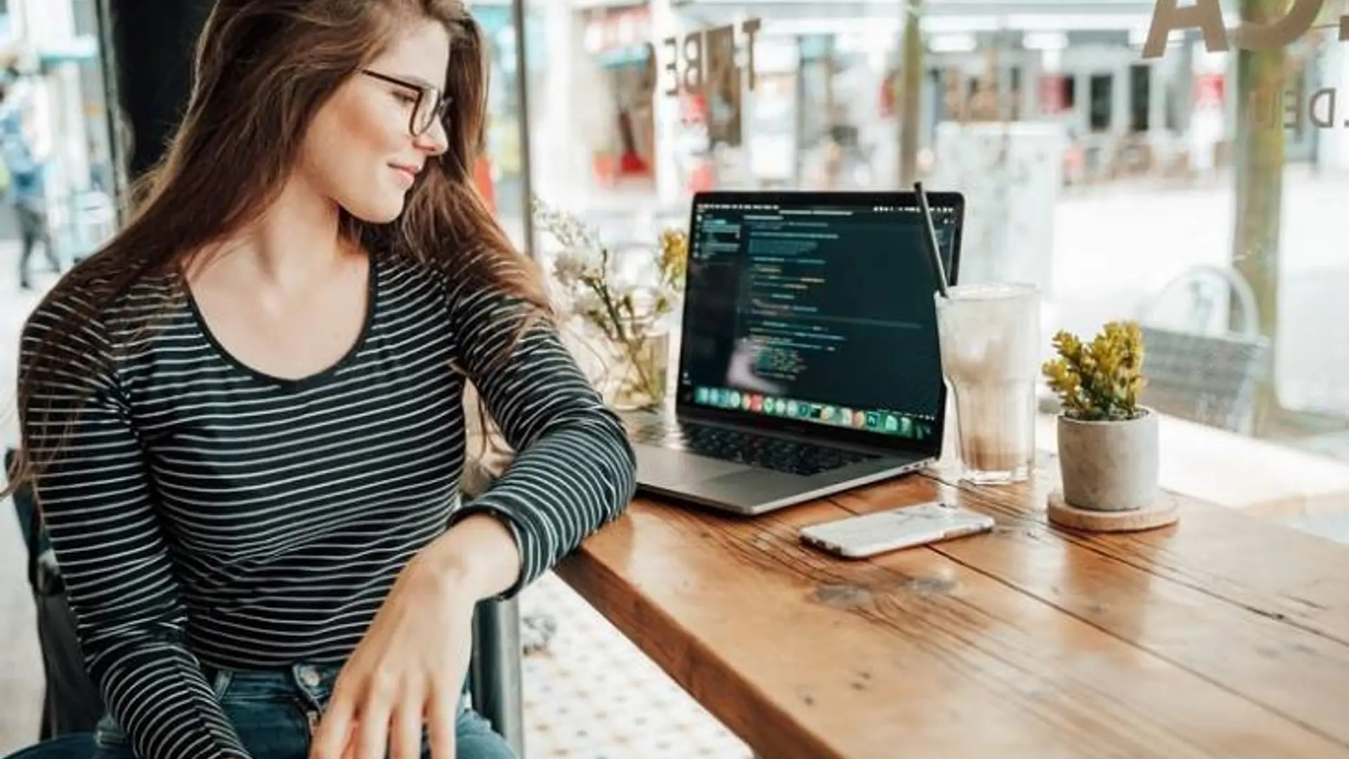 Success Tips for a Corporate Website Development