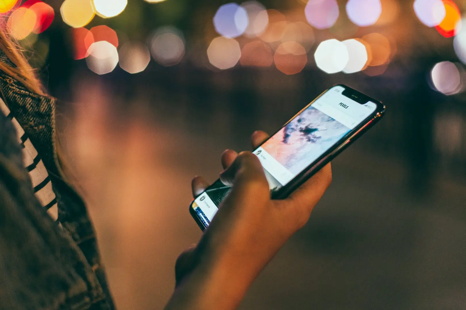 Top 10 Reasons To Invest In Mobile App Development