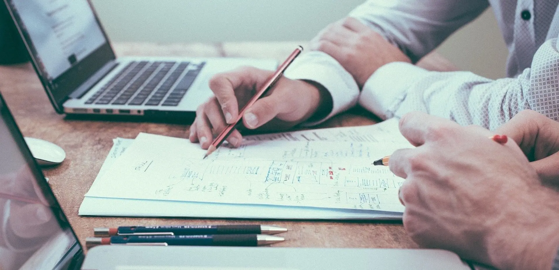 6 Reasons Your Startup Needs a Business Consultant