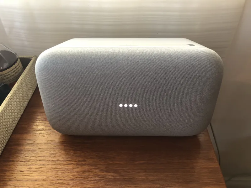 Smart speaker
