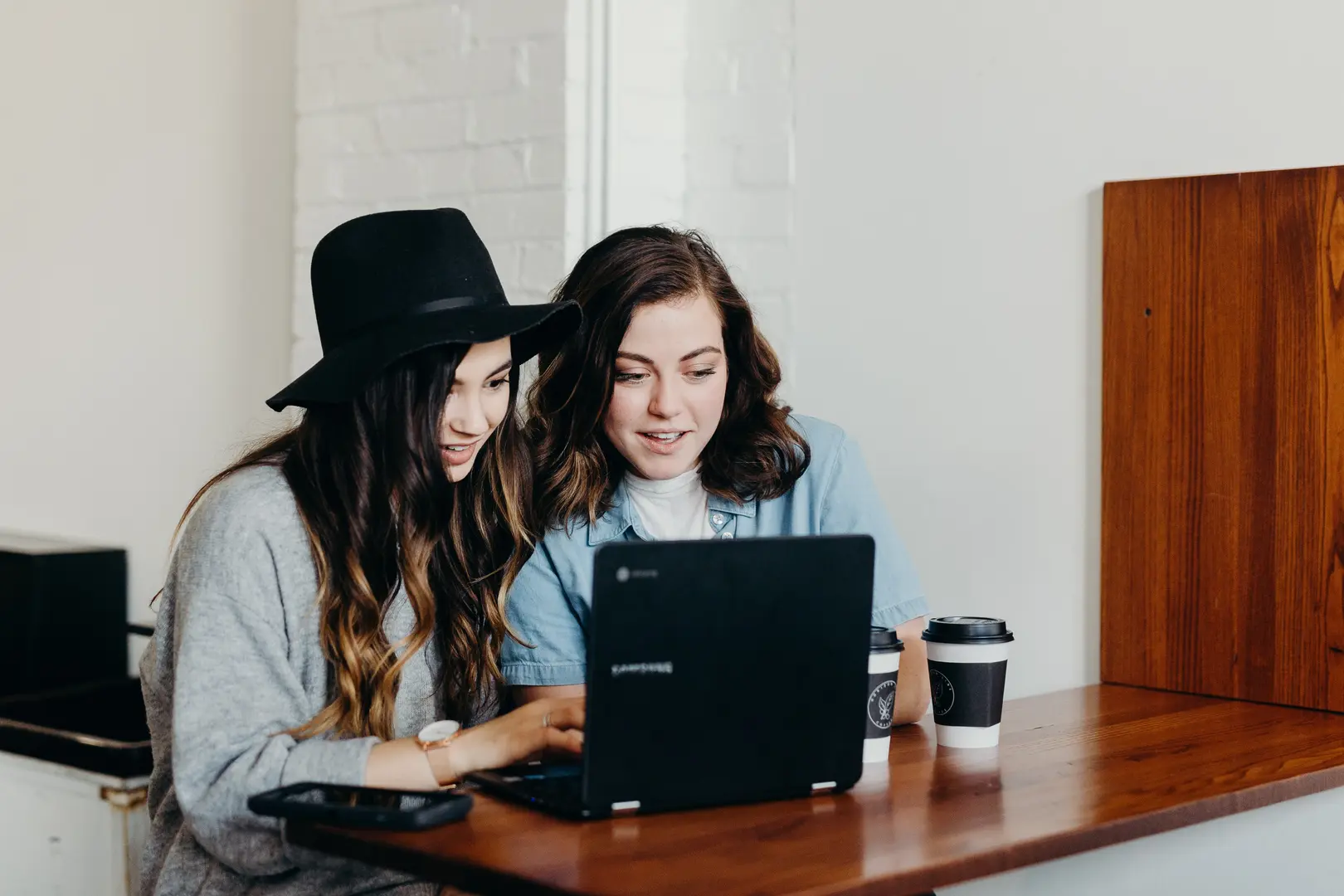 5 Influencer Marketing Tactics to Build Brand Awareness