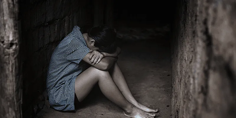 अहाना * को 15 साल की उम्र में अपनी माँ द्वारा वेश्यावृत्ति में बेच दिया गया था। आज, वह एक एयर होस्टेस या ब्यूटीशियन बनने का सपना देखती है। (प्रतिकात्मक चित्र)