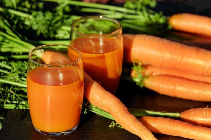 गाजर के 7 चमत्कारिक फायदे: वजन घटाने से लेकर आंखों की अच्छी दृष्टि बढ़ाने तक