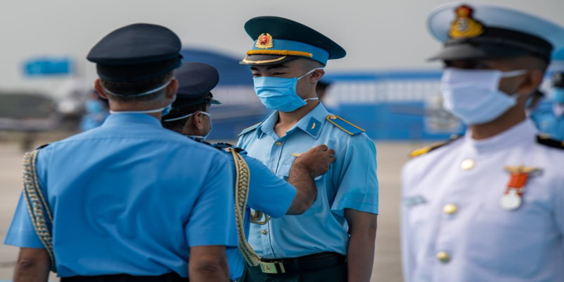 दो वियतनामी कैडेट्स ने पूरी की फ्लाइंग ट्रैनिंग, भारत को मिले 123 फ्लाइंग ऑफिसर