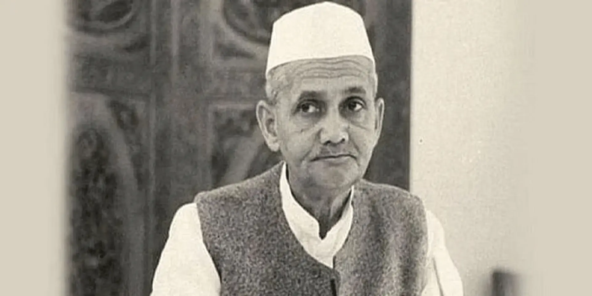 40 रुपये के मासिक खर्च पर जीने वाले सादगी और दृढ़ कार्यशैली की मिसाल लाल बहादुर शास्त्री