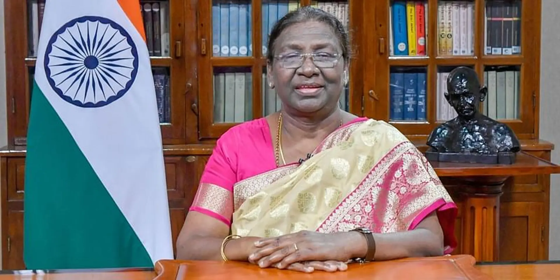 आर्थिक आत्मनिर्भरता महिलाओं के सशक्तिकरण का प्रभावी माध्यम है: राष्ट्रपति मुर्मु