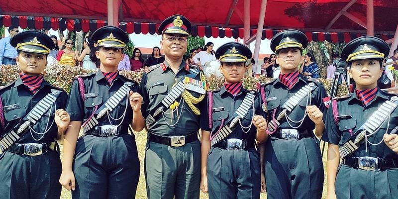 भारतीय सेना ने आर्टिलरी रेजिमेंट में 5 महिला अधिकारियों के पहले बैच को कमीशन किया