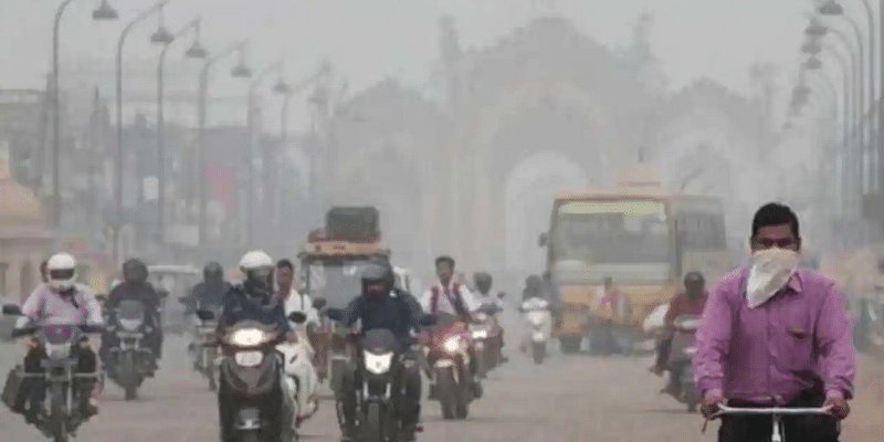भारत दुनिया का 8वां सबसे प्रदूषित देश, पिछले 5वें पायदान से फिसला: रिपोर्ट