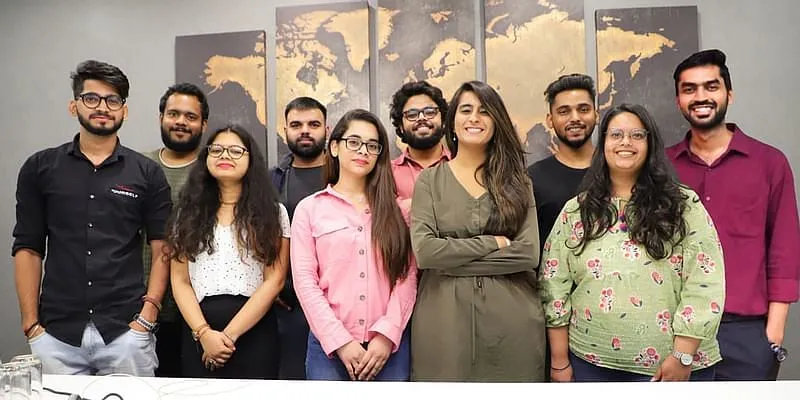 Easy to Pitch की टीम