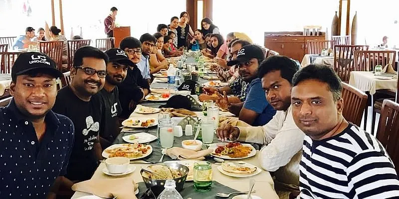 दूसरे टेकीज़ के साथ सात्विक