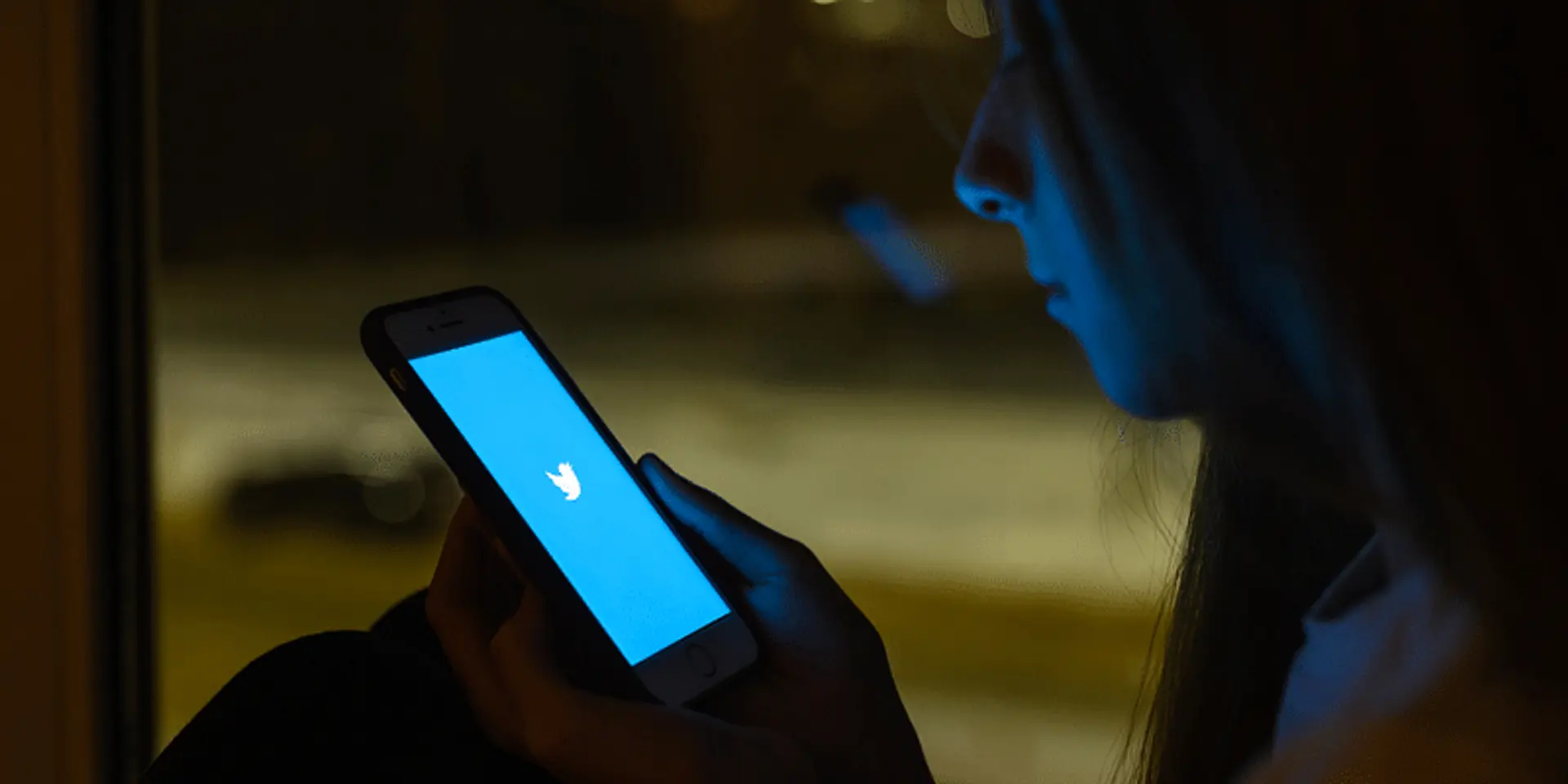 Twitter पर सेंसिटिव कंटेंट देखने के लिए करना होगा ये काम, क्या है सेंसिटिव पॉलिसी?