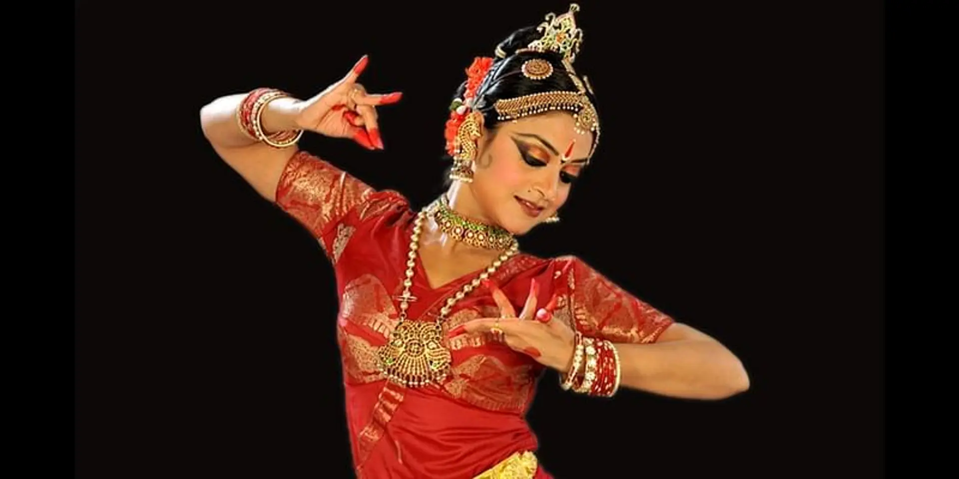 डांस कोरोना: ये इंडियन डांसर ऑनलाइन क्लास के जरिये दूर कर रही लॉकडाउन का डिप्रेशन