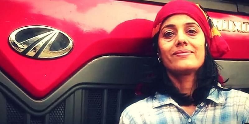 महिला दिवस: यह क्वालिफाइड वकील क्यों बनीं भारत की पहली महिला ट्रक ड्राइवर