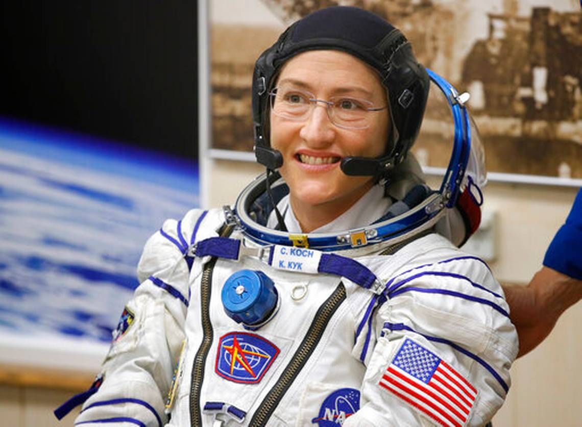 11 महीने अंतरिक्ष में रहकर धरती पर लौटीं महिला ऐस्ट्रॉनॉट, बनीं स्पेस में सबसे ज्यादा वक्त बिताने वाली महिला 