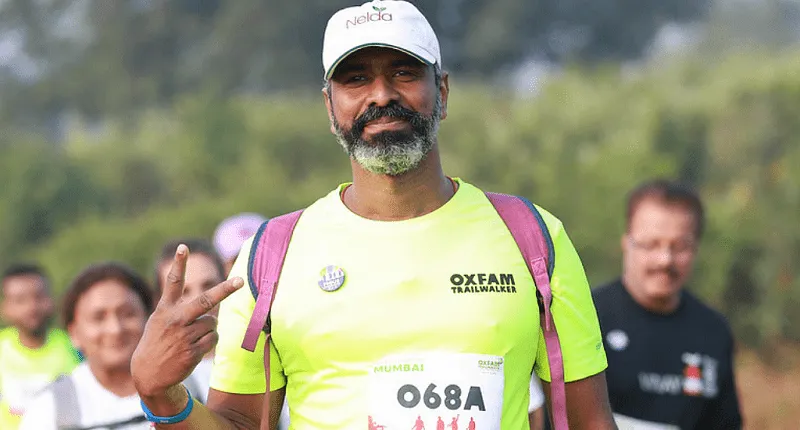 मुंबई में Oxfam Trailwalker के दौरान सत्य नटराजन 