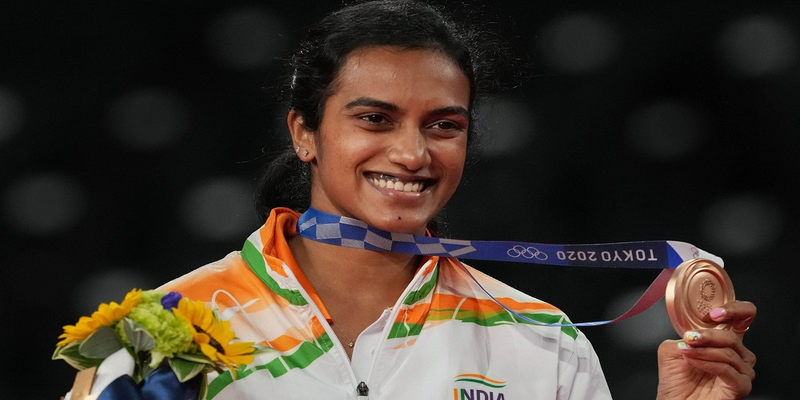 टोक्यो ओलंपिक: पी वी सिंधु ने जीता कांस्य पदक, बनीं दो ओलंपिक पदक जीतने वाली पहली भारतीय महिला