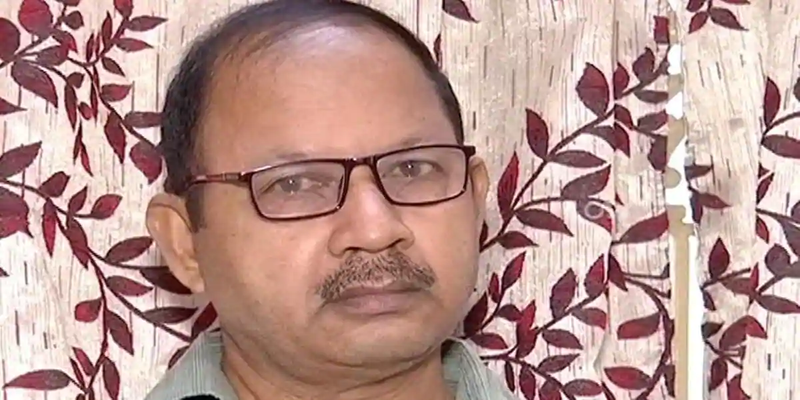 उड़ीसा के रिटायर्ड बैंकर ने 64 साल की उम्र में पास की NEET की परीक्षा, बने MBBS प्रथम वर्ष के छात्र