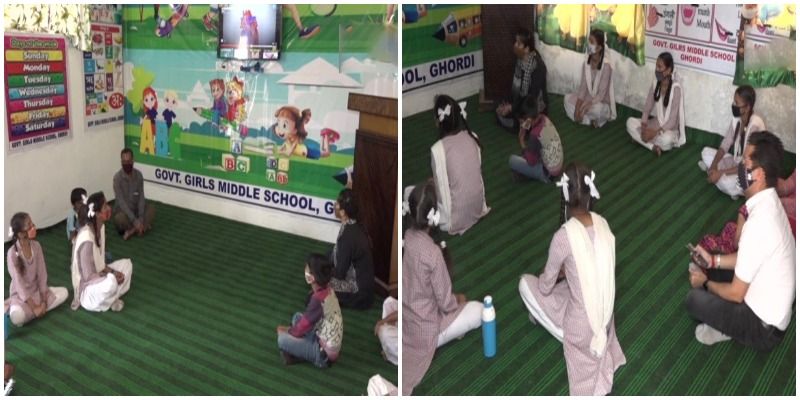 जम्मू-कश्मीर के सरकारी स्कूल के सहायक शिक्षकों ने खुद के पैसों से शुरू किया स्मार्ट क्लासरूम