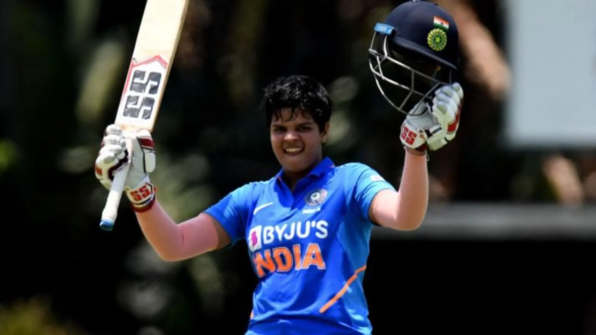 आईसीसी महिला टी-20 रैंकिंग में शीर्ष पर पहुंची शेफाली वर्मा, कप्तान हरमनप्रीत कौर ने की तारीफ़
