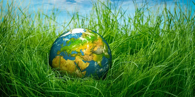 world-earth-day-collective-efforts-of-society-are-very-important-in-the-fight-of-planet-vs-plastic