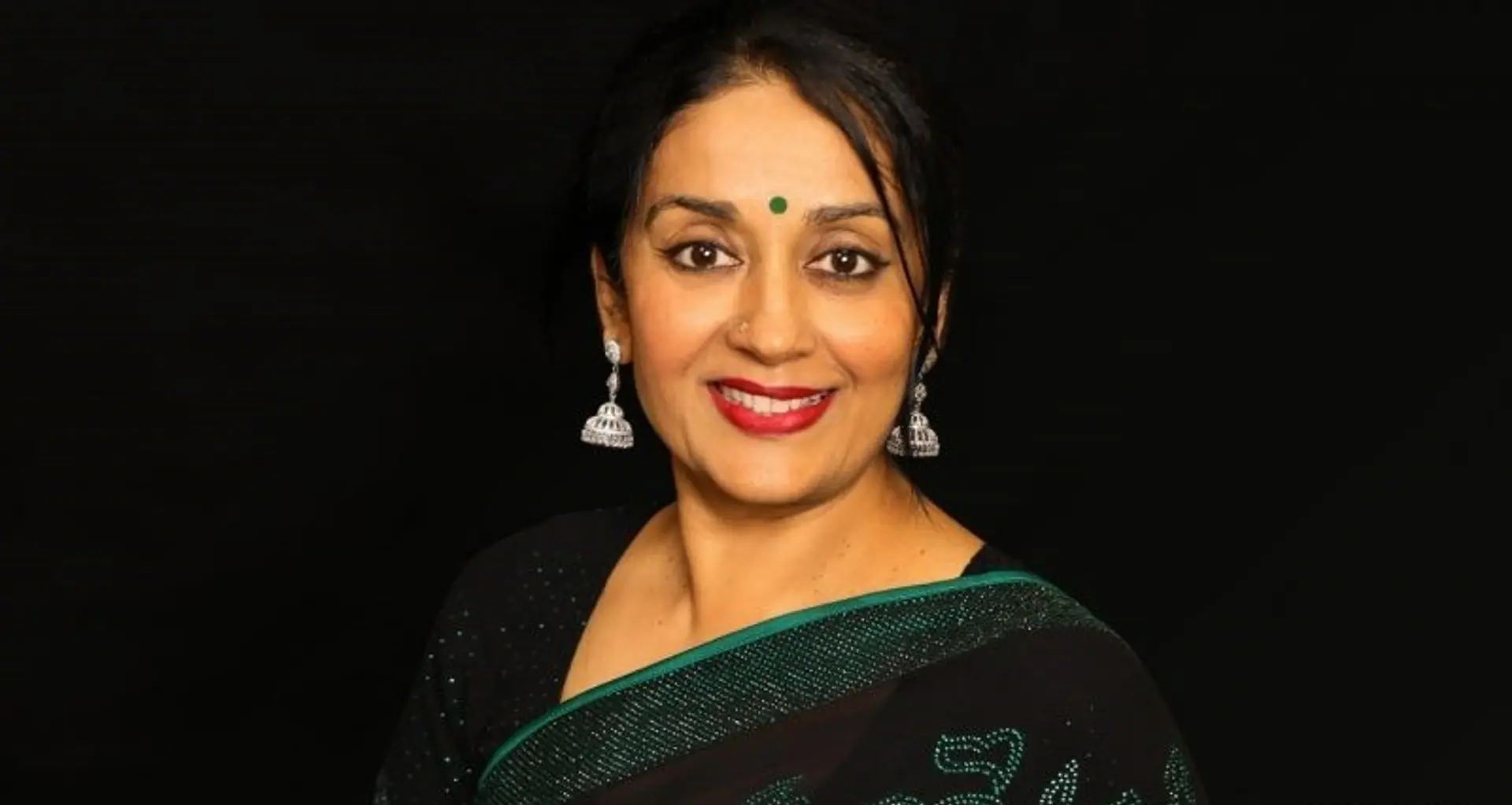 ‘रुकता ही नहीं तू कहीं हार के’ भारतीय मूल की अमेरिकी गायिका ने डॉक्टरों के सम्मान में बनाया ये वीडियो गीत