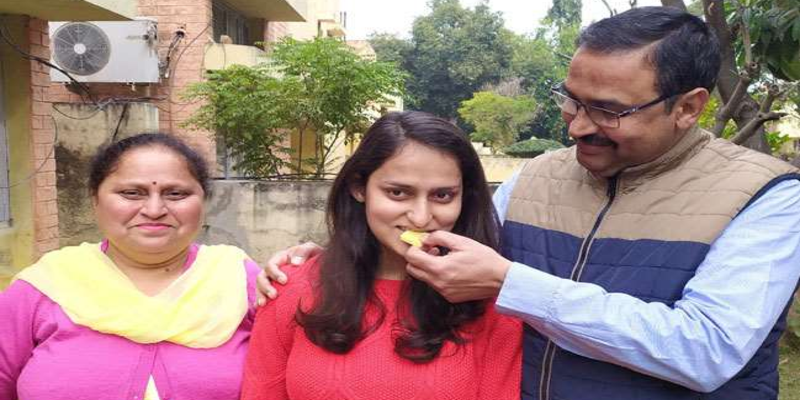 पिता का सपना किया पूरा, पहली रैंक लाकर हरियाणा में बेटी बन गई जज