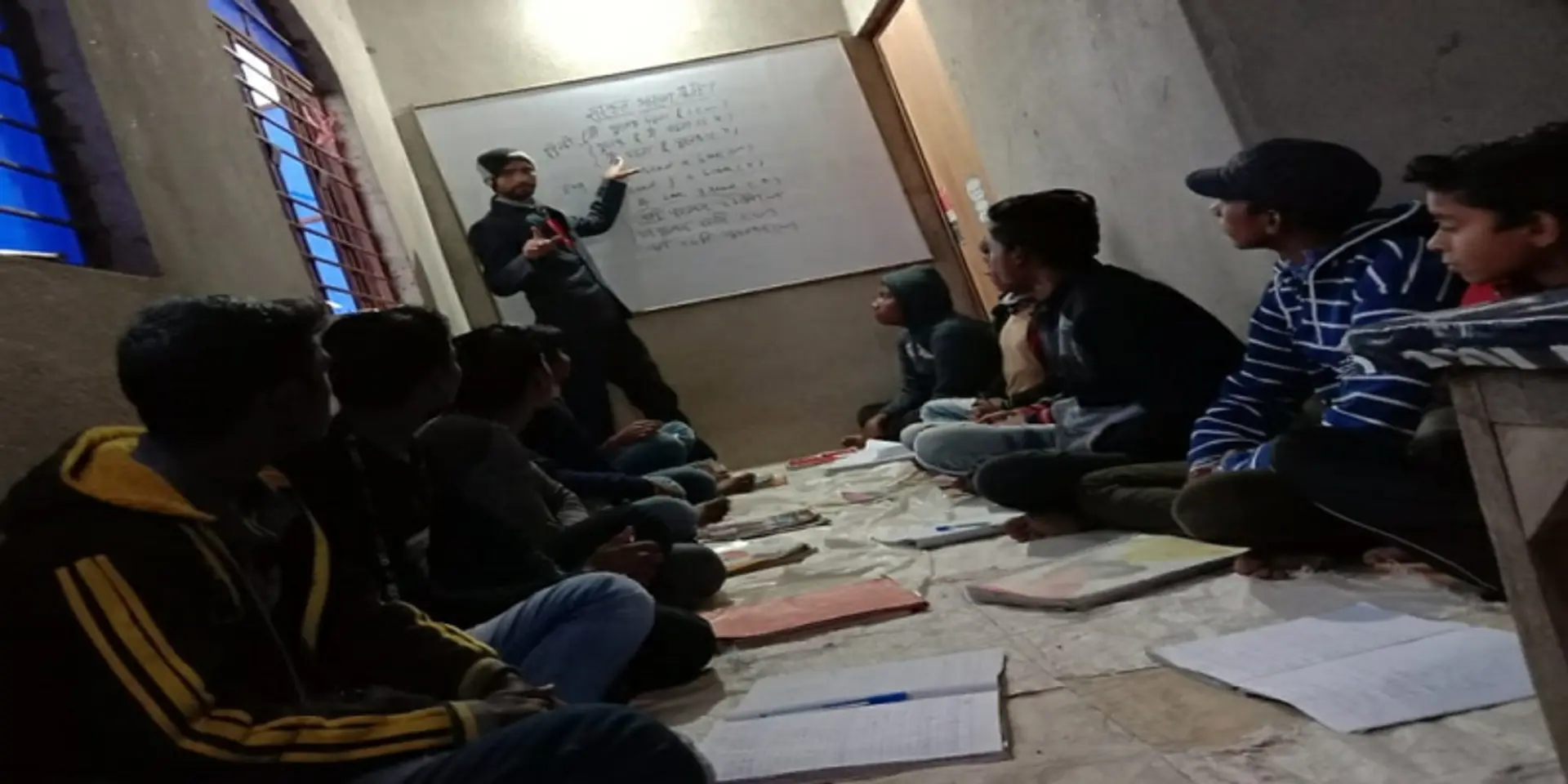 रवि मिश्रा की 'द ज्ञानम् एकेडमी' ने इस तरह किया बच्चों के ज्ञान का कायाकल्प