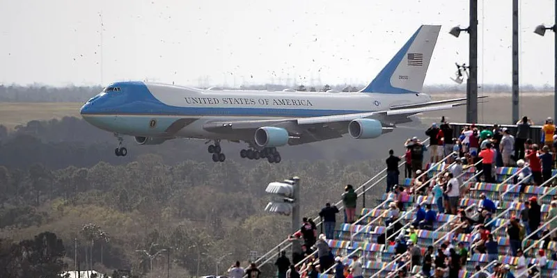 अमेरिकी राष्ट्रपति का आधिकारिक विमान 'एयरफोर्स वन' (चित्र: ट्विटर)