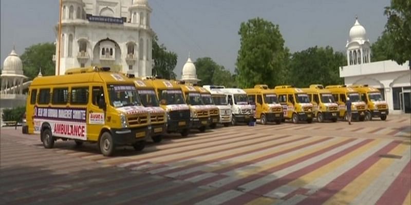 दिल्ली गुरुद्वारा ने कोरोनो रोगियों के लिए दिल्ली में तैनात कर दीं 12 मुफ्त एम्बुलेंस