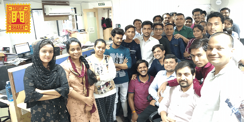 [स्टार्टअप भारत] सूरत में छोटे कपड़ा व्यापारियों की मदद कर रहा है गूगल के पूर्व कर्मचारी का यह स्टार्टअप