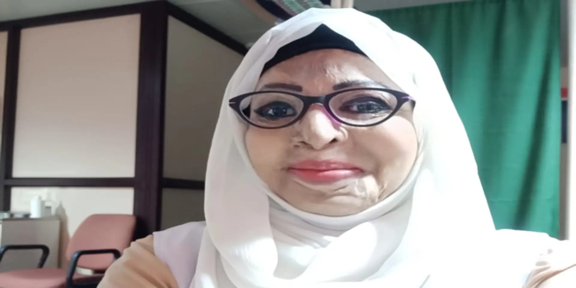 16 साल की उम्र में हुआ ऐसिड अटैक, आज देश के सबसे बड़े अस्पताल AIIMS में नर्सिंग ऑफिसर हैं यास्मीन मंसूरी