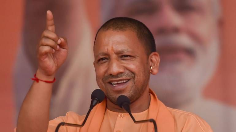 योगी ने राम मंदिर के लिए हर घर से मांगी ईंट, अमित शाह ने बताया, कब बनेगा मंदिर?