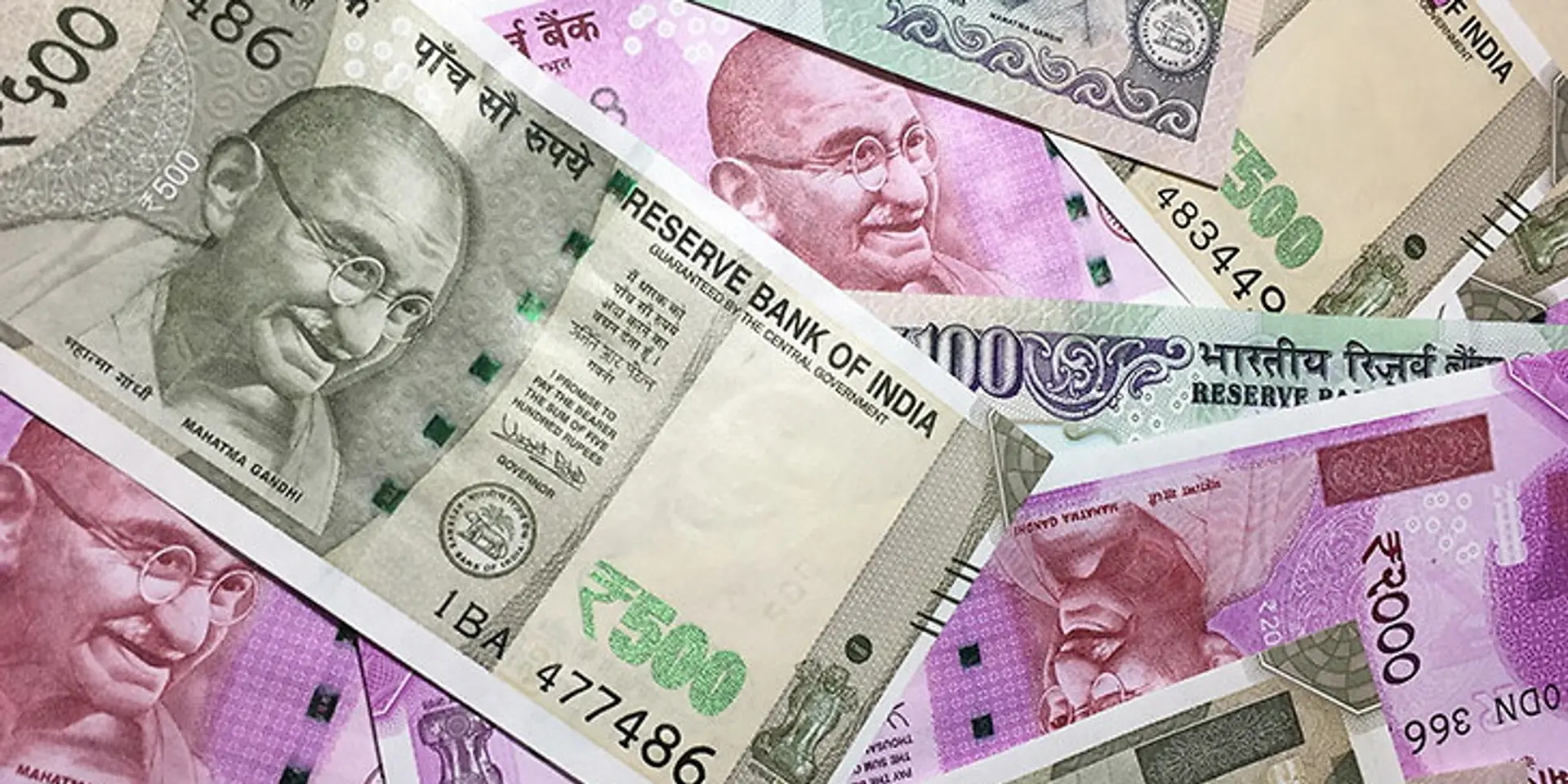 63 अरबपतियों के पास है देश के कुल बजट से अधिक पैसा, रिपोर्ट में सामने आई जानकारी