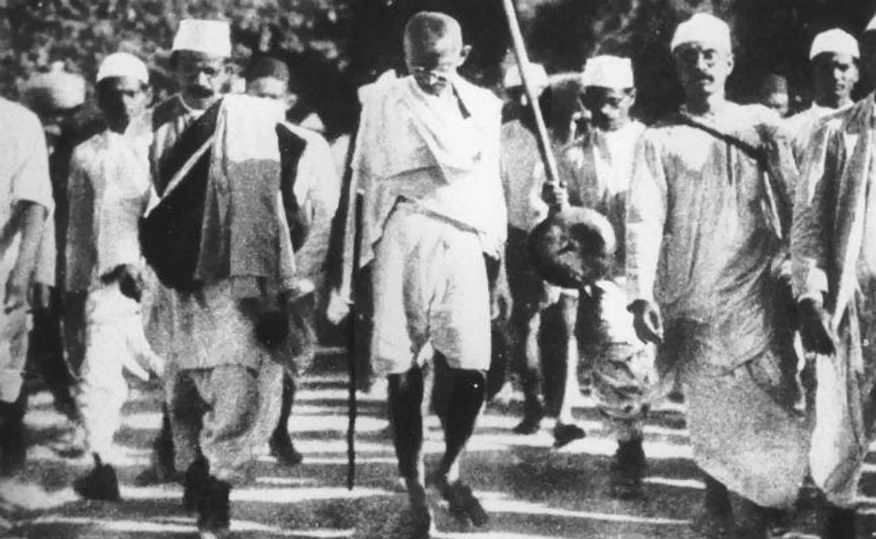 एक अगस्त : आज ही के दिन महात्मा गांधी ने शुरू किया था असहयोग आंदोलन