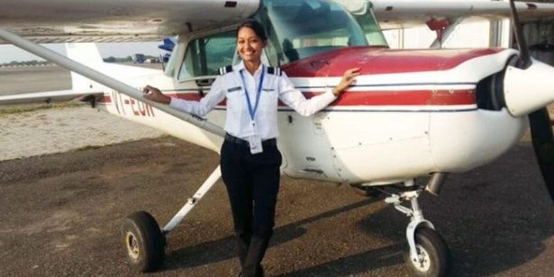 मलकानगिरि से पहली आदिवासी महिला पायलट बनी मधुमिता अनुप्रिया लकड़ा