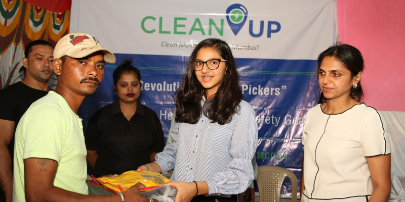 मुंबई के कचरा उठाने वालों के जीवन को बेहतर बनाने के लिए मिशन पर हैं टीनेजर संजना