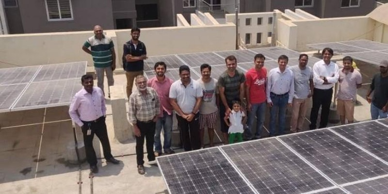 बिजली के बिल पर 70 प्रतिशत की बचत कर रहा है सौर ऊर्जा से संचालित बेंगलुरु का यह अपार्टमेंट