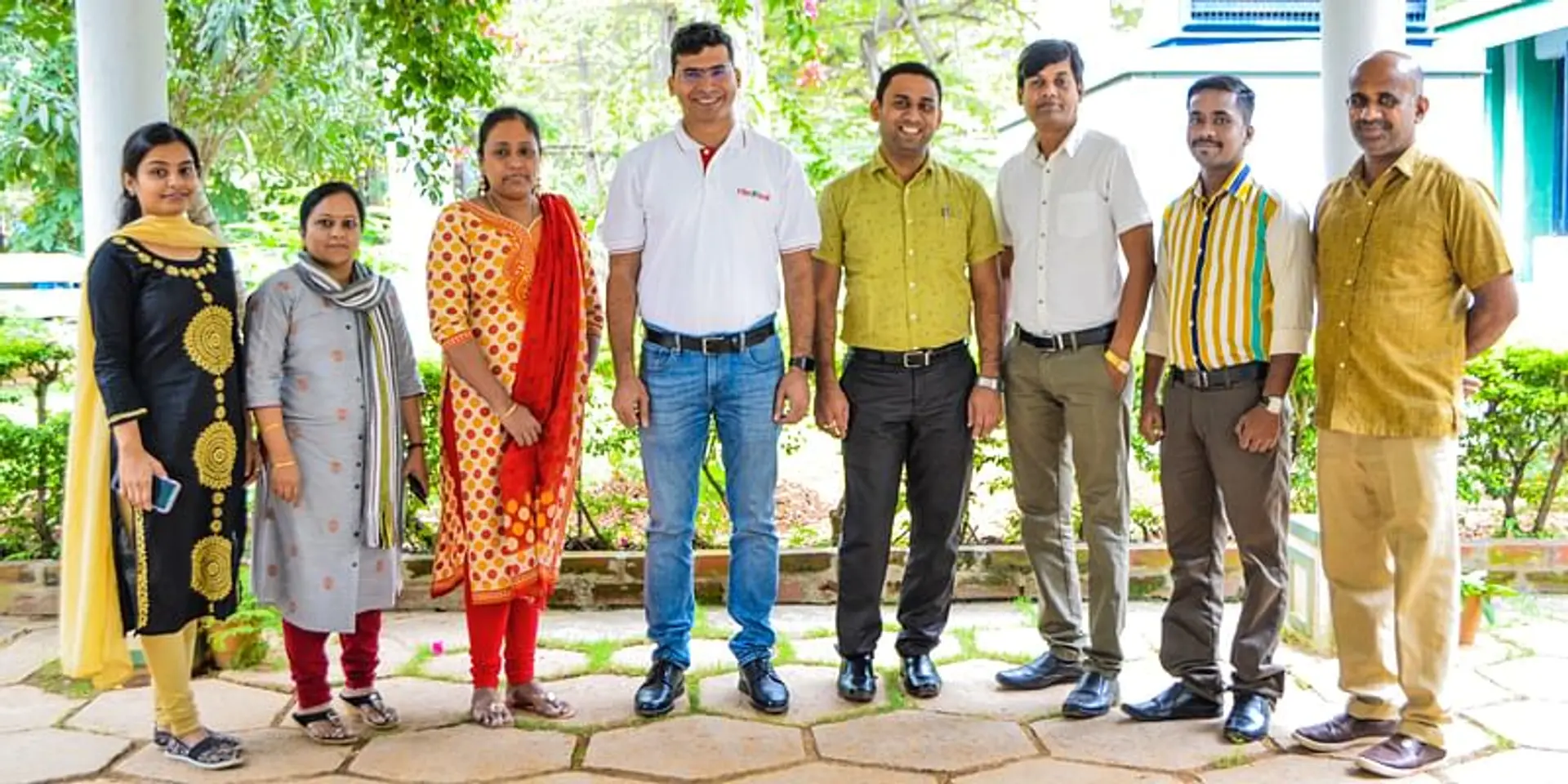 रेशम प्रोटीन का उपयोग कर महिलाओं के सी-सेक्शन घावों को दूर करने के लिए इस स्टार्टअप ने बनाया 'डी फाइब्रोहील स्कारलाइट', स्ट्रेच मार्क्स से मिलेगी राहत