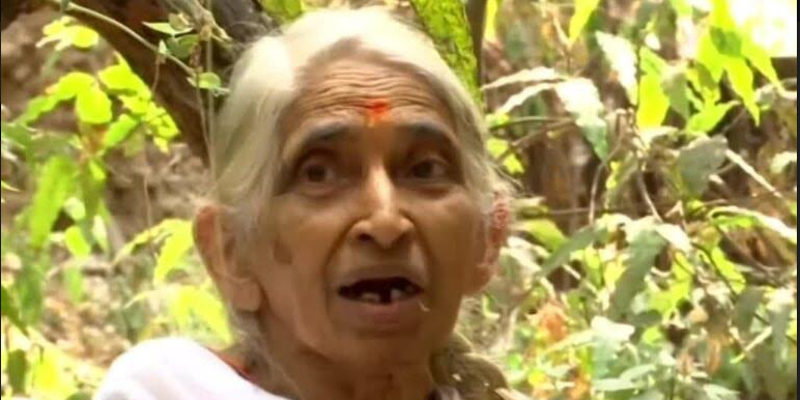 सादगी की जीवंत मिसाल हैं झोपड़ी में रह रहीं बॉटनी की प्रोफेसर हेमा साने