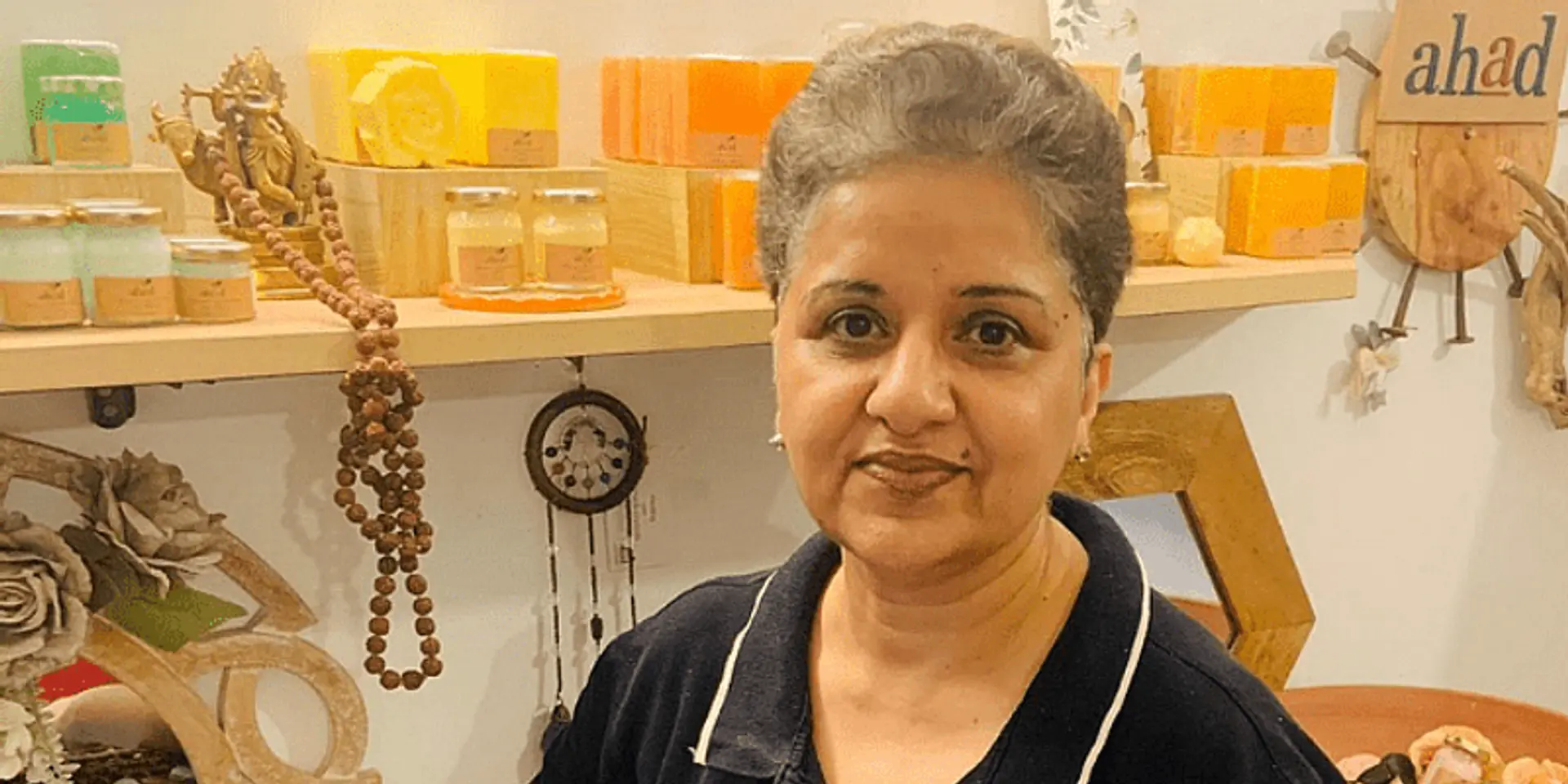 मिलिए बिंदू चोपड़ा से जिन्होंने 55 साल की उम्र में अपने घर से शुरू किया नैचुरल स्किनकेयर स्टार्टअप 'अहद'