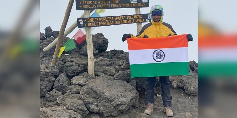 हैदराबाद की इस 13 साल की लड़की ने माउंट किलीमंजारो पर फहराया तिरंगा, अब ये है लक्ष्य