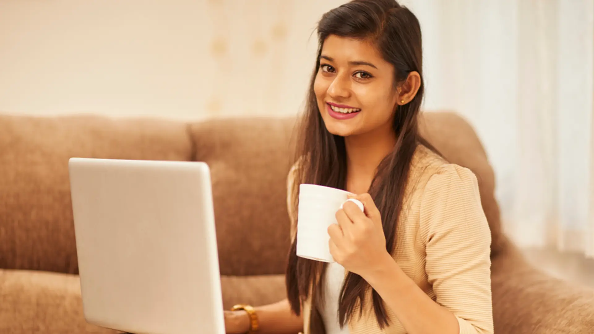 'वर्क फ्रॉम होम' इस तरह बदल देगा इंडियन आईटी वर्कप्लेस की दुनिया, पढ़ें ये विशेष रिपोर्ट!