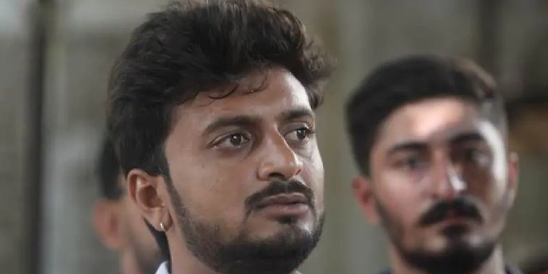 सूरत हादसे में अपनी जान जोखिम में डालकर 10 बच्चों को बचाने वाले केतन से मिलिए